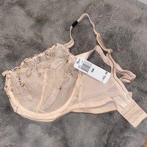 Wired lace bra